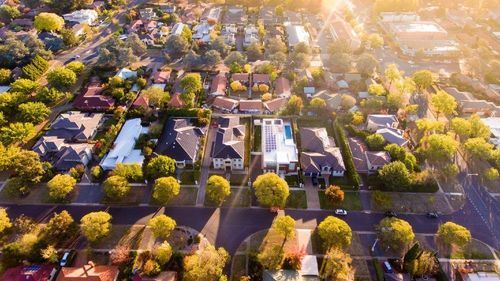 properties-in-suburb-top-shot